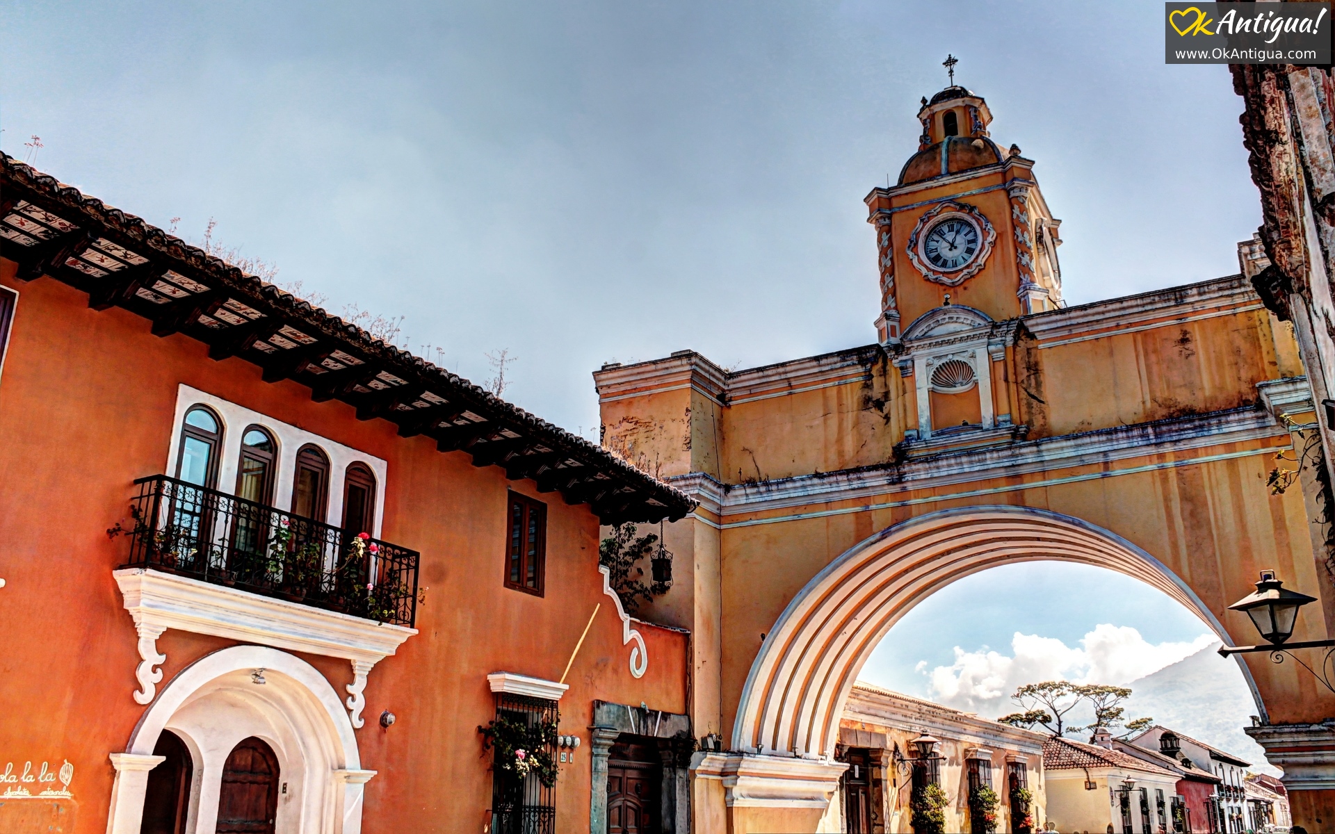 Santa Catalina Arch, Antigua Guatemala's Iconic Landmark