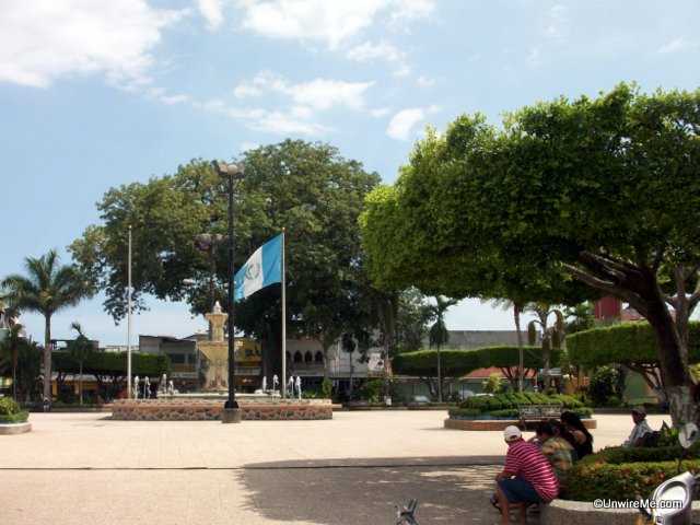 central plaza, tecun uman guatemala