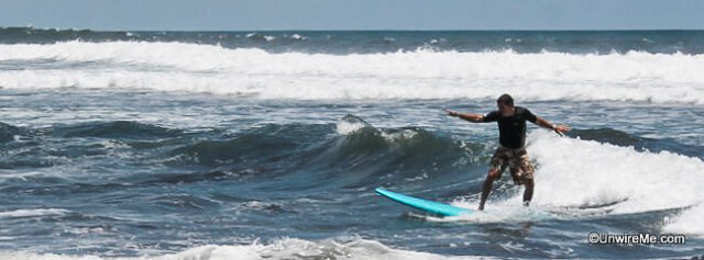Learning to surf in Guatemala Learning to surf in Guatemala
