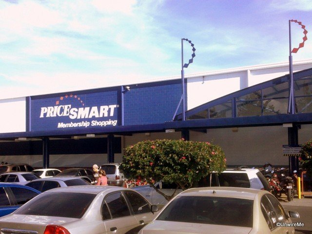 shopping at walmart guatemala pricesmart and cemaco walmart columbia tn