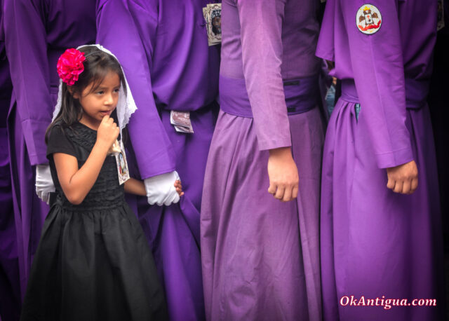 Procession Santa Ines Antigua Guatemala